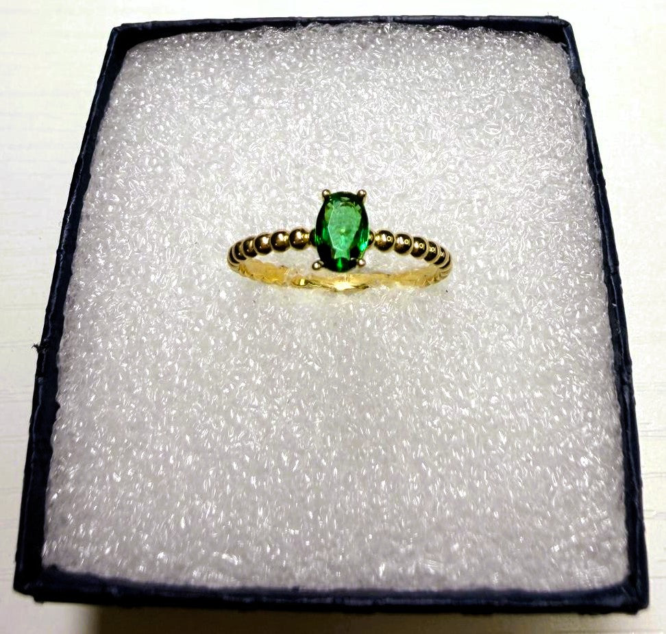 Anillo de Mujer en Oro 10K — Modelo 10