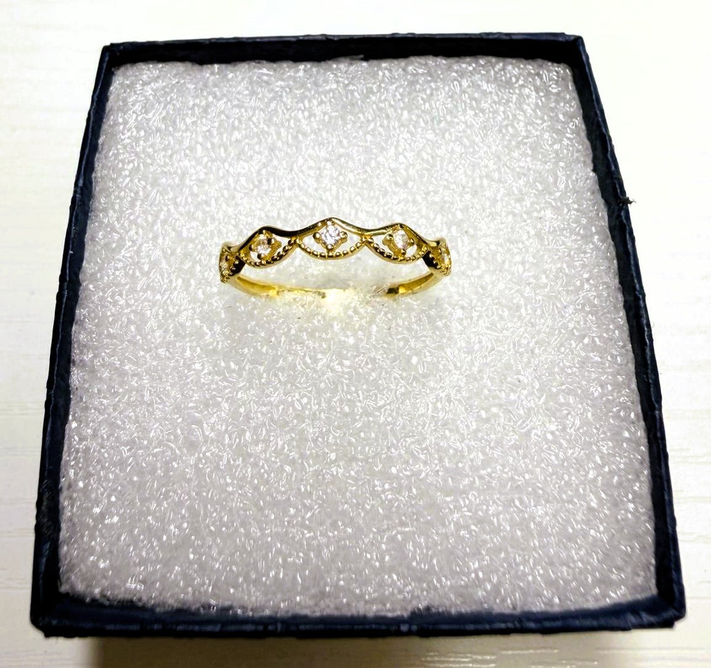 Anillo de Mujer en Oro 10K — Modelo 15