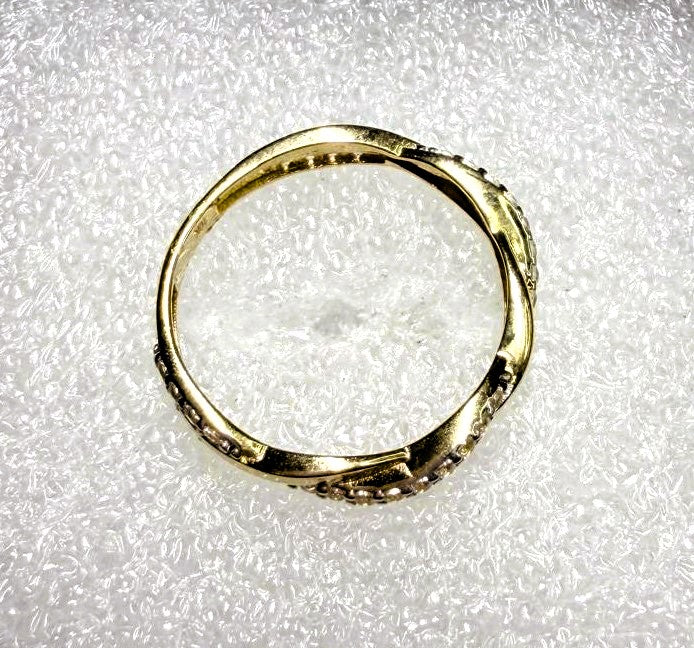 Anillo de Mujer en Oro 10K — Modelo 16