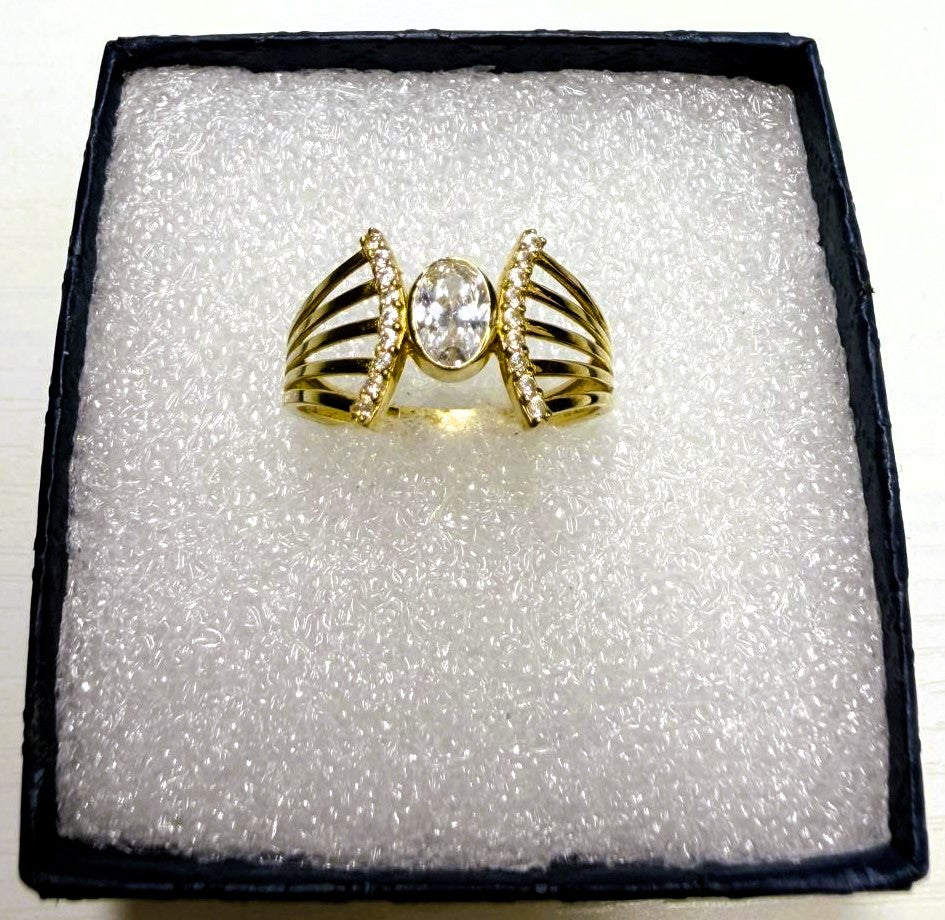 Anillo de Mujer en Oro 10K — Modelo 19